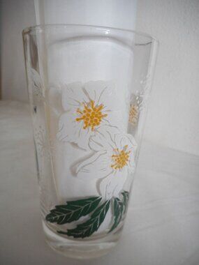 MCM Peanut Butter Drinking Juice Glass Tumbler Christmas rose Estate find 5" #3